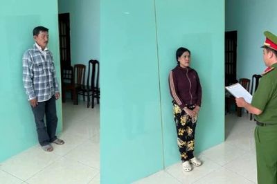 Khởi tố 2 bị can liên quan tàng trữ hàng cấm ở An Giang