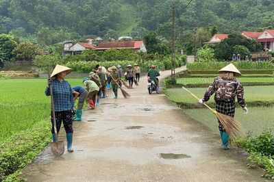 Thái Nguyên phân bổ hơn 81.000 tấn xi măng hỗ trợ địa phương