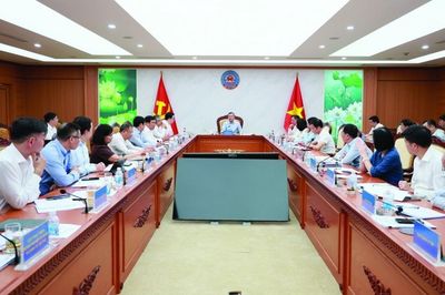 Dồn toàn lực cho mục tiêu tăng trưởng 2 con số