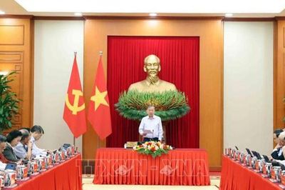 Góc nhìn văn hoá: Tổng kết một thế kỷ Đảng lãnh đạo, chuẩn bị chủ động dẫn dắt tương lai