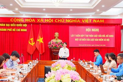Đoàn ĐBQH TP. Hồ Chí Minh góp ý sửa Luật Bảo hiểm xã hội: Đề xuất mở rộng diện tham gia BHXH, BHYT bắt buộc