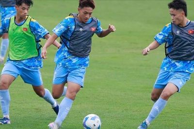 Đội tuyển U16 Việt Nam chuẩn bị cho thử thách quốc tế