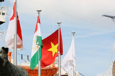 Quốc kỳ Việt Nam tung bay tại ASIAD 20
