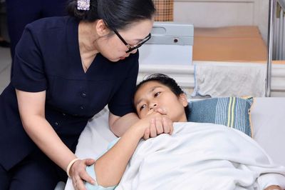 Chủ tịch nước tặng thưởng Huân chương Dũng cảm cho cô giáo Hoàng Thị Hiền
