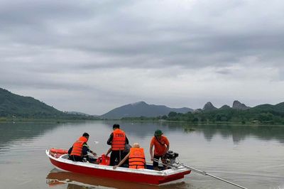 3 người ở Thanh Hoá bị lũ cuốn trong lúc đi đánh cá