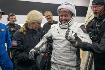 Phi hành gia bất ngờ mất khả năng nói 20 phút trên ISS, NASA lần đầu buộc phải kết thúc nhiệm vụ sớm