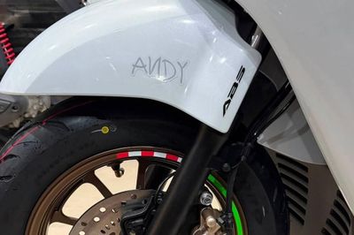 Chi tiết xe ga 125cc của Honda về đại lý Việt phong cách cổ điển sang hơn SH Mode, giá 80 triệu đồng