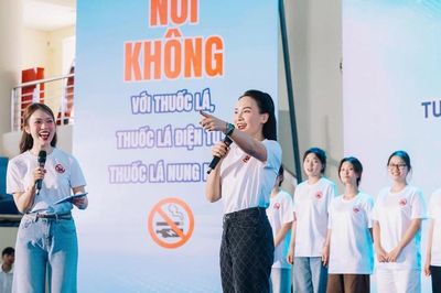 Nghệ sĩ ủng hộ cấm hút thuốc lá điện tử, thuốc lá nung nóng