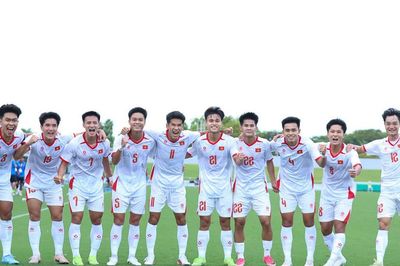 Thắng U23 Philippines 2-0, U23 Việt Nam rộng cửa vào tứ kết ASIAD 2026