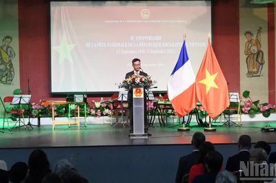 Cùng vun đắp quan hệ Việt Nam-Pháp trong giai đoạn phát triển mới