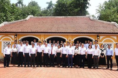 Khối thi đua Cơ quan công tác Đảng TP Đà Nẵng 'Tìm về địa chỉ đỏ'