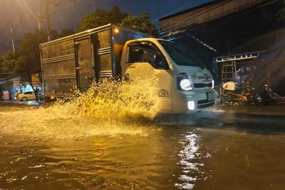 Đông Nam bộ giảm mưa, ĐBSCL mưa từ đêm đến sáng