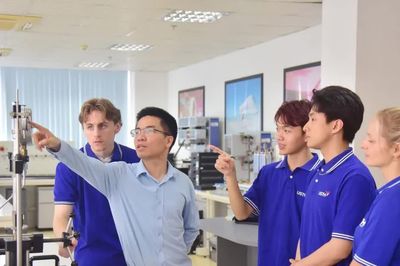 Đề xuất chuyển mạnh từ tiền kiểm sang hậu kiểm trong hợp tác giáo dục với nước ngoài