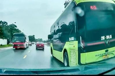 Tài xế xe buýt bị lập biên bản vì vượt phải sai quy định trên Quốc lộ 3