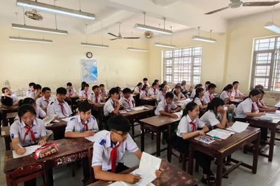 Đẩy mạnh số hóa, đổi mới quản trị sau sắp xếp trường học