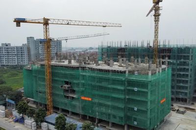 Ngân hàng Nhà nước đang 'nắn dòng' tín dụng bất động sản thế nào?