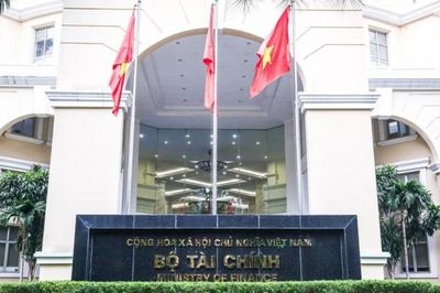 Bộ Tài chính chủ động kết nối nhà đầu tư quốc tế, củng cố niềm tin thị trường vốn