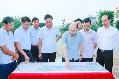 Kiểm tra tiến độ giải ngân vốn đầu tư công tại các dự án giao thông, thủy lợi