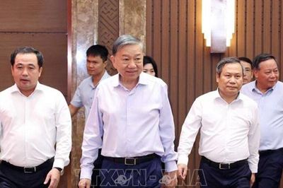 Góc nhìn văn hoá: Hà Nội phải được thể hiện bằng chất lượng đội ngũ cán bộ, hiệu quả vận hành bộ máy sau sắp xếp