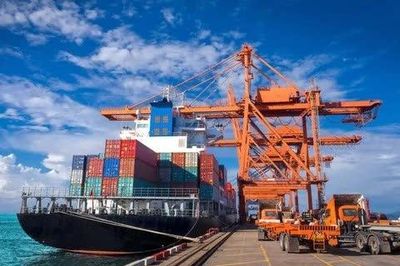 Gỡ điểm nghẽn, kéo giảm chi phí logistics nội địa