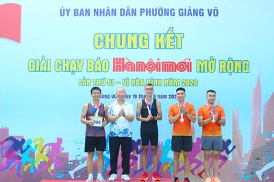 Chung kết Giải chạy Báo Hà Nội Mới - Vì hòa bình phường Giảng Võ