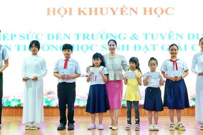 Hội khuyến học phường Hải Châu, Đà Nẵng tuyên dương học sinh đoạt giải các cấp