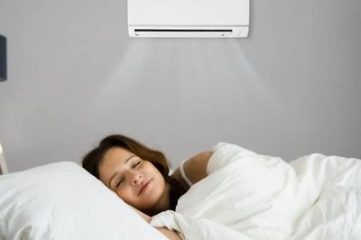 Bật điều hòa những ngày giao mùa, dùng thế nào để vừa dễ chịu vừa đỡ tốn điện?