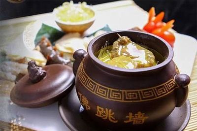 Phật nhảy tường là món ăn gì, vì sao có tên gọi đó?