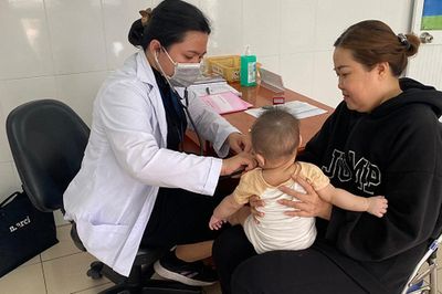 Giảm ho ban đêm cho trẻ bằng cách nào?