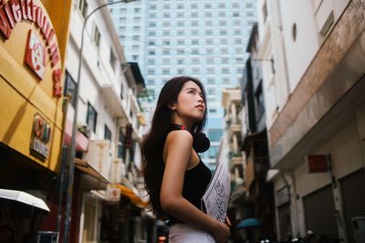Nghịch lý việc làm của giới trẻ châu Á