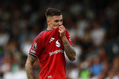 MU nhận tin dữ trước trận gặp Fulham