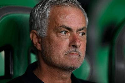 Atletico 0-0 Real Madrid: Bài kiểm tra lớn đầu tiên của Mourinho