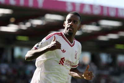 Liverpool bắt đầu biết thắng những trận khó chịu