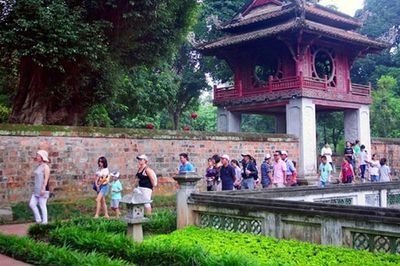 Đề xuất mới của Bộ Nội vụ: Chỉ nghỉ 1 ngày dịp Ngày Văn hóa Việt Nam 24.11, không hoán đổi làm việc