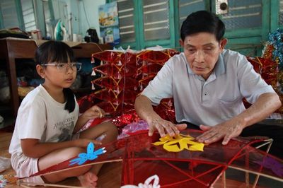 Giữ ấm những mùa Trăng