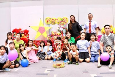 Ấm áp Tết Trung thu của thiếu nhi Việt Nam tại Nhật Bản