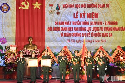 Viện Hóa học Môi trường quân sự đón nhận danh hiệu Anh hùng Lực lượng vũ trang nhân dân