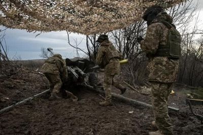 Lực lượng Nga đã thu hẹp vùng lãnh thổ do Ukraine kiểm soát ở tỉnh Kharkiv, Ukraine cáo buộc Belarus hỗ trợ Moscow