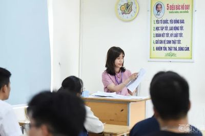 Điểm chuẩn đại học 28, cộng IELTS tới 1,5 điểm là bất hợp lý