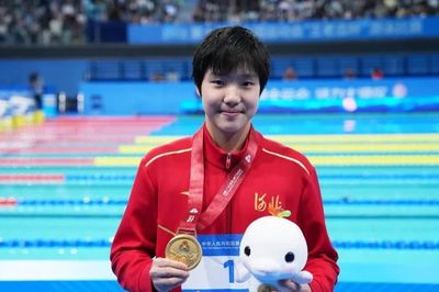 VĐV Trung Quốc lập kỳ tích tại Asiad với HCV ở tuổi 13
