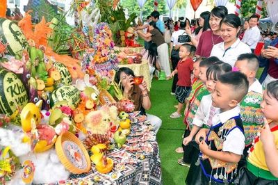 Trung thu bên cột mốc biên cương của trẻ em vùng cao Thanh Hóa