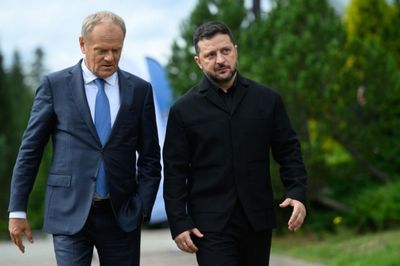 Tổng thống Ukraine khởi động mô hình mới, bắt tay với cả Ba Lan, Slovakia và Hungary