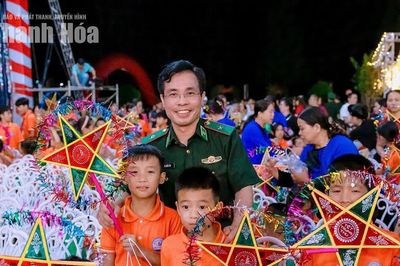 Gieo niềm tin nơi biên cương, giữ vững thế trận lòng dân