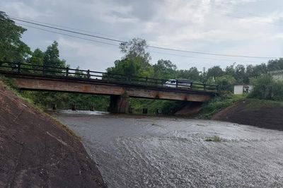 Gia Lai: Mực nước một số hồ thủy lợi đã vượt tràn tự do