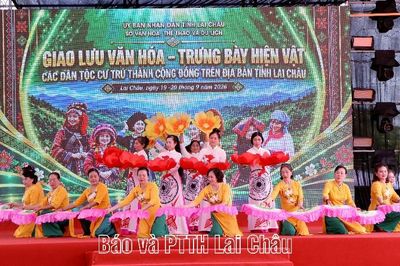 Sắc màu đại ngàn hội tụ tại Hội thảo sâm Lai Châu