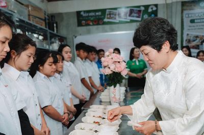 Khi đôi tay 'cất lời'