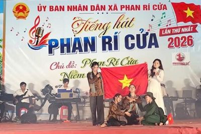 Sôi nổi cuộc thi 'Tiếng hát Phan Rí Cửa'
