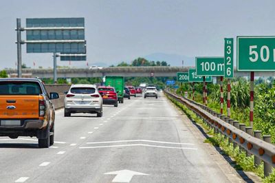 Chỉ được tập lái xe trên cao tốc khi đủ kỹ năng