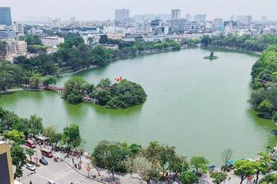 Bắc Bộ nắng nhẹ, đêm có mưa vài nơi