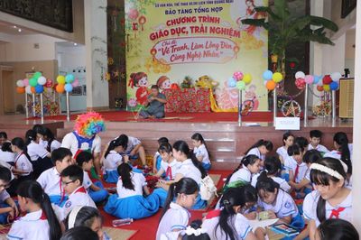 Để Trung thu truyền thống đến gần hơn với học sinh